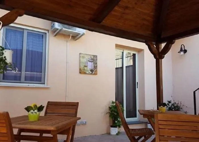 ベッド・アンド・ブレックファスト Letizia 3*